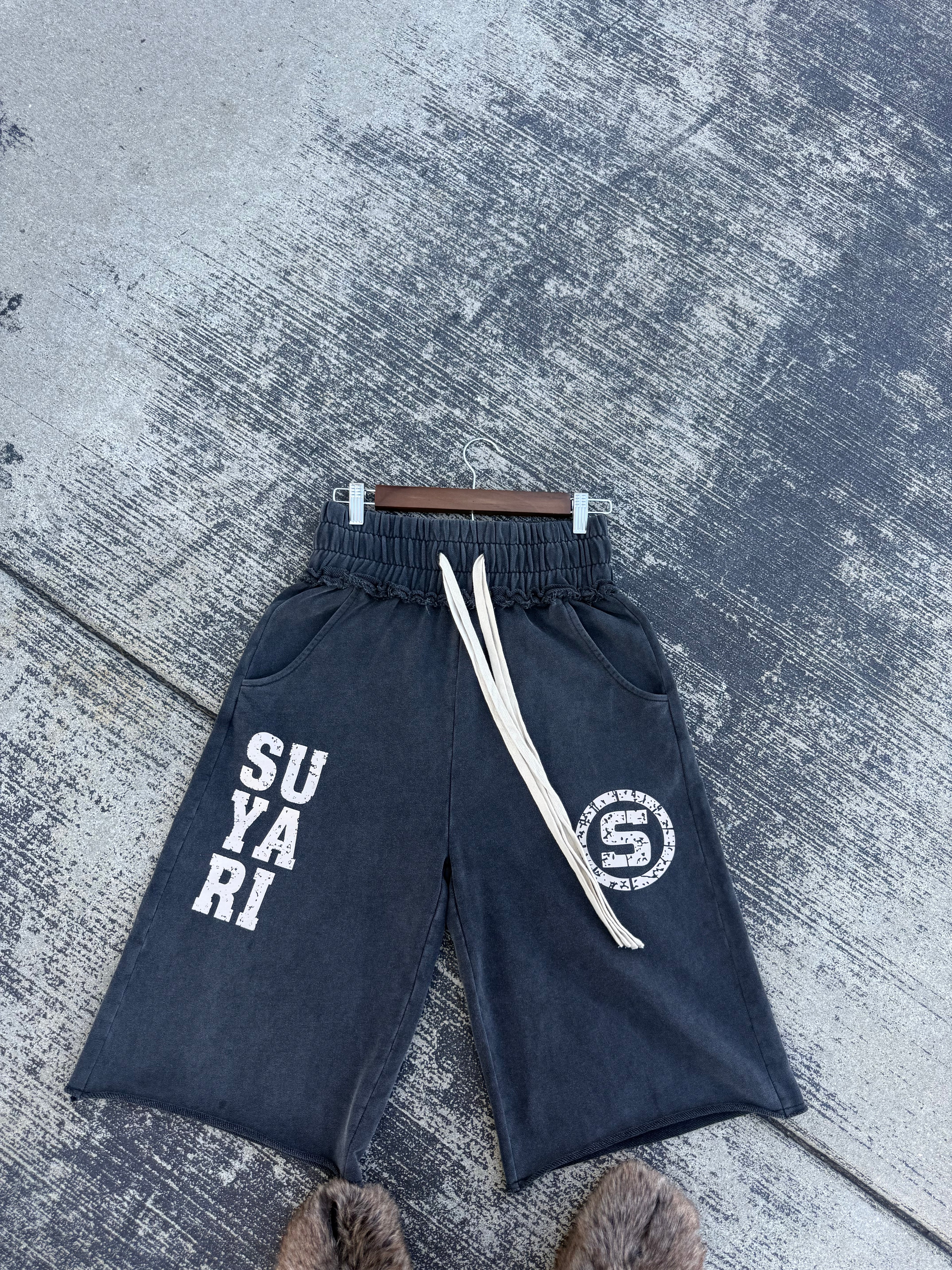 “MEET SUYARI” SHORTS